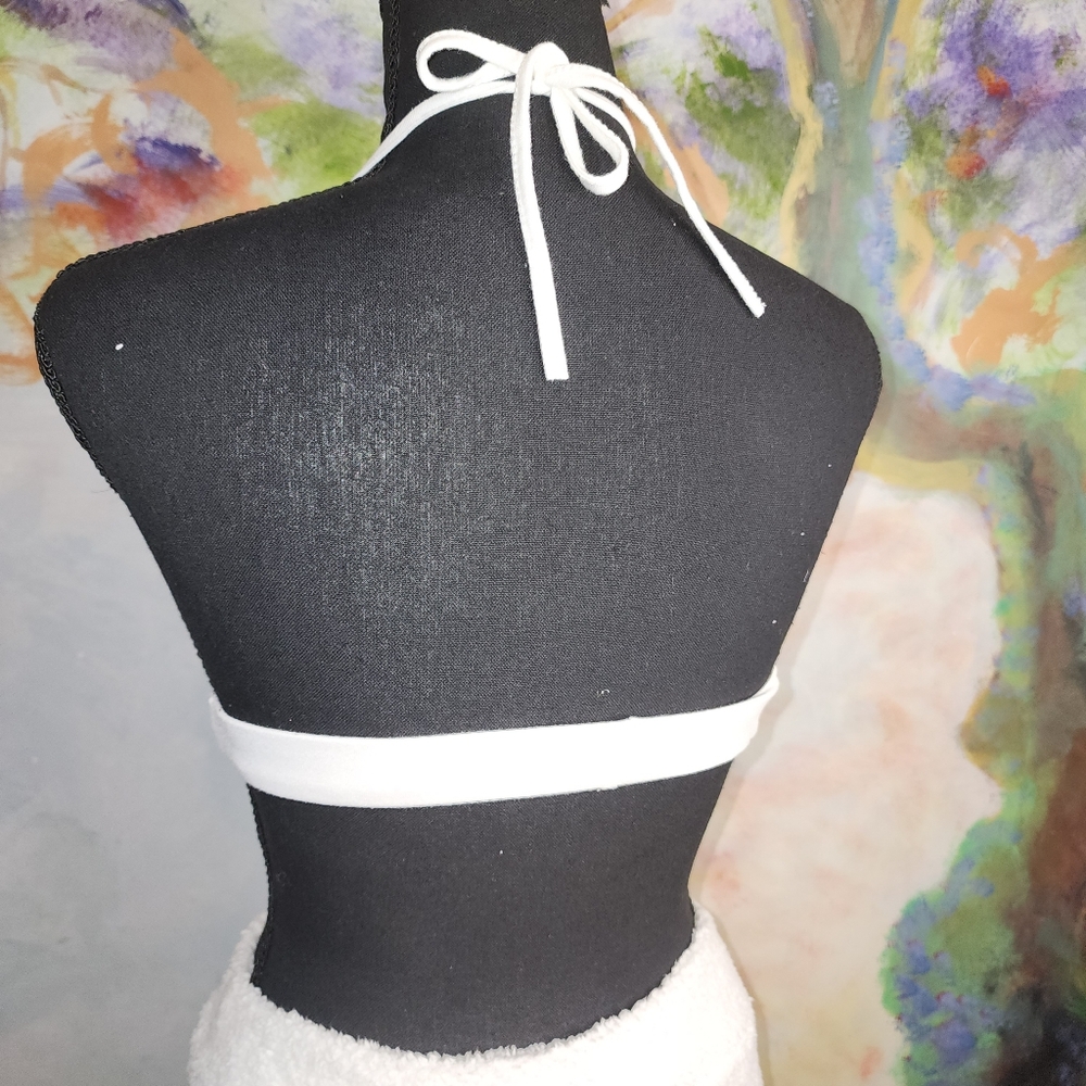 EUC White Terry Fuzzy Bikini Style Top with  Matching Mini Skirt - Picture 6 of 7